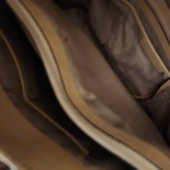 LARGE HOBO TYPE BAG BY MICHAEL KORS - Picture 3 of 5